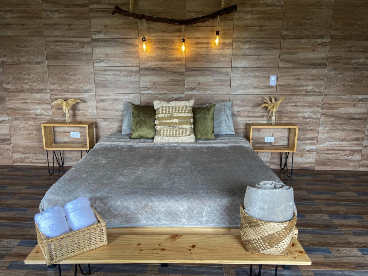 Cabanas Con Jacuzzi Y Chimenea - Casa Floral, Marinilla Ngoại thất bức ảnh