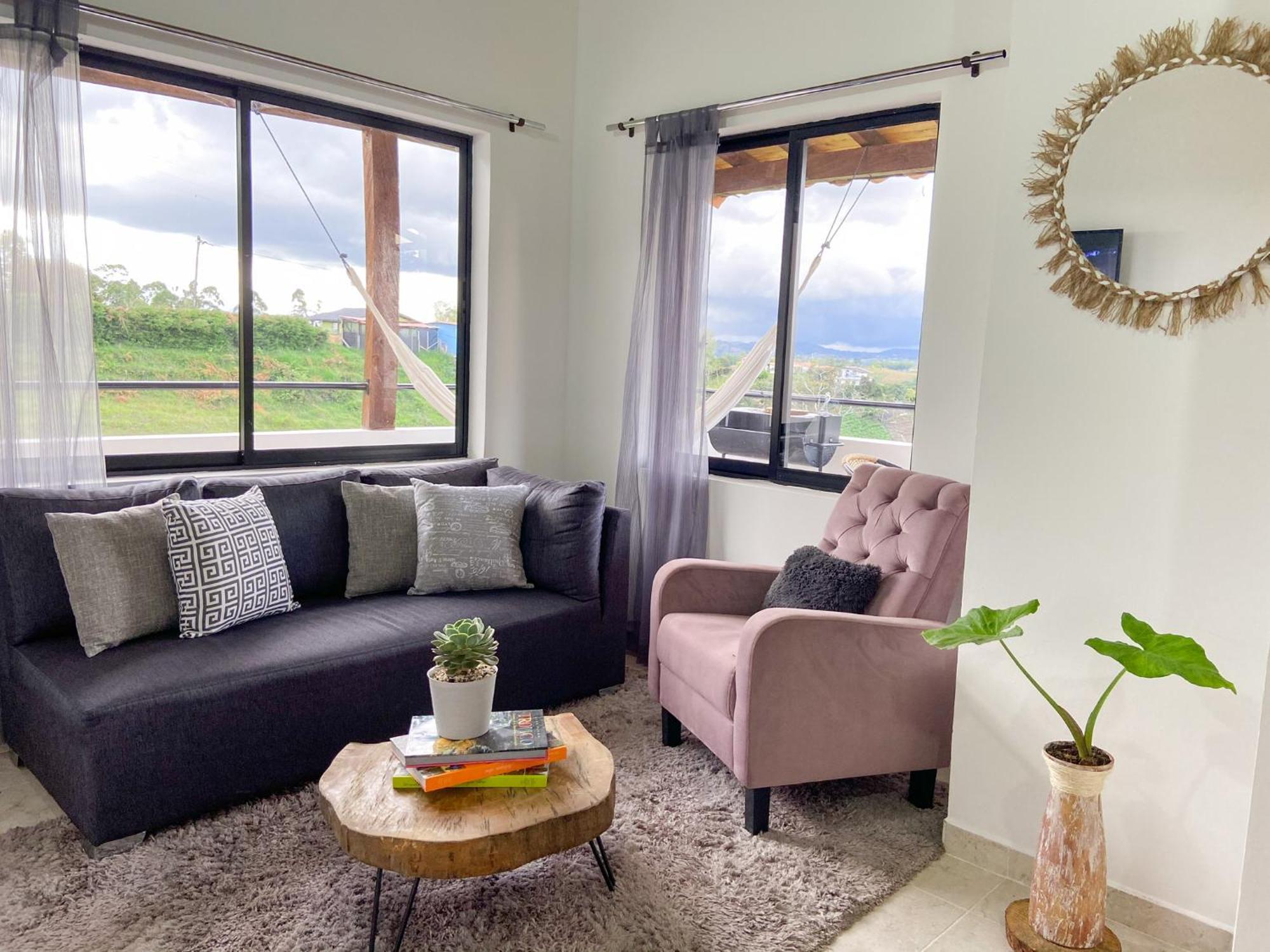 Cabanas Con Jacuzzi Y Chimenea - Casa Floral, Marinilla Ngoại thất bức ảnh